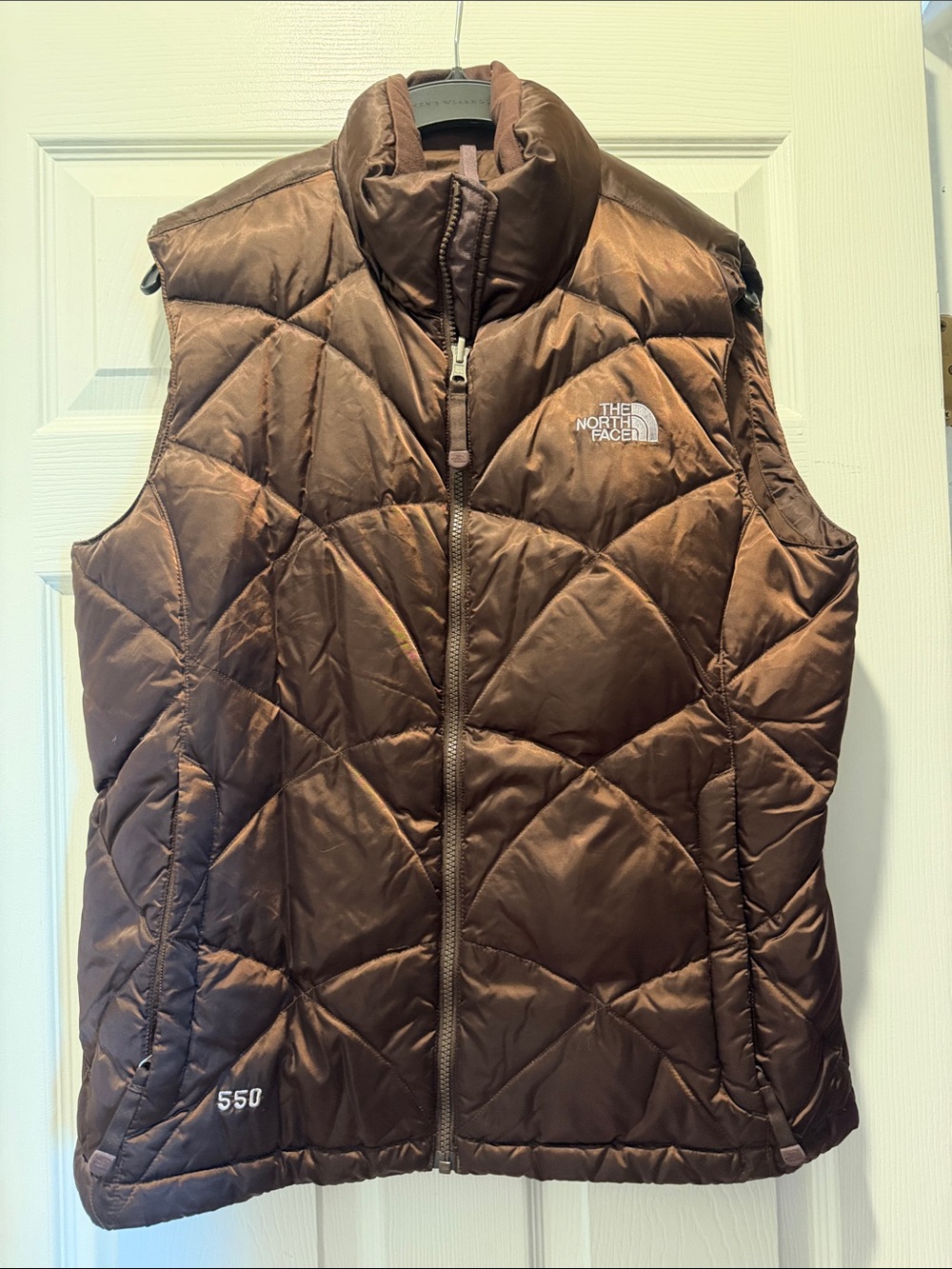The north face women’s satin puffer vest sz large